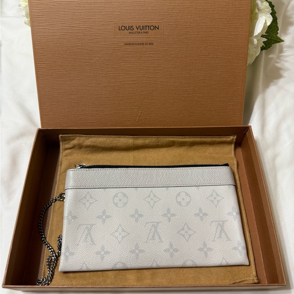 Louis Vuitton Taigarama Discovery PM Monogram Pochette