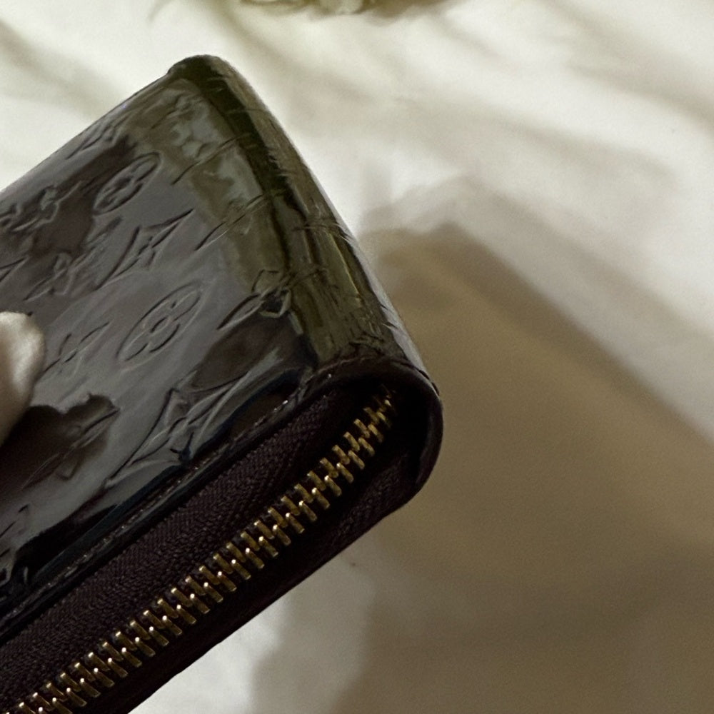 Louis Vuitton Vernis Amarante Long Zippy Wallet