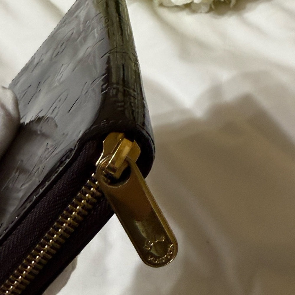 Louis Vuitton Vernis Amarante Long Zippy Wallet