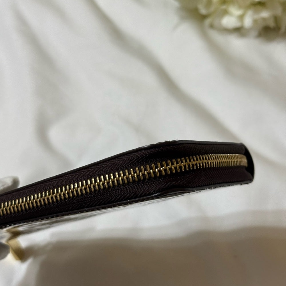 Louis Vuitton Vernis Amarante Long Zippy Wallet