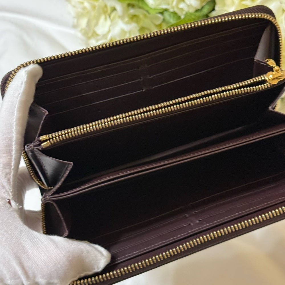 Louis Vuitton Vernis Amarante Long Zippy Wallet