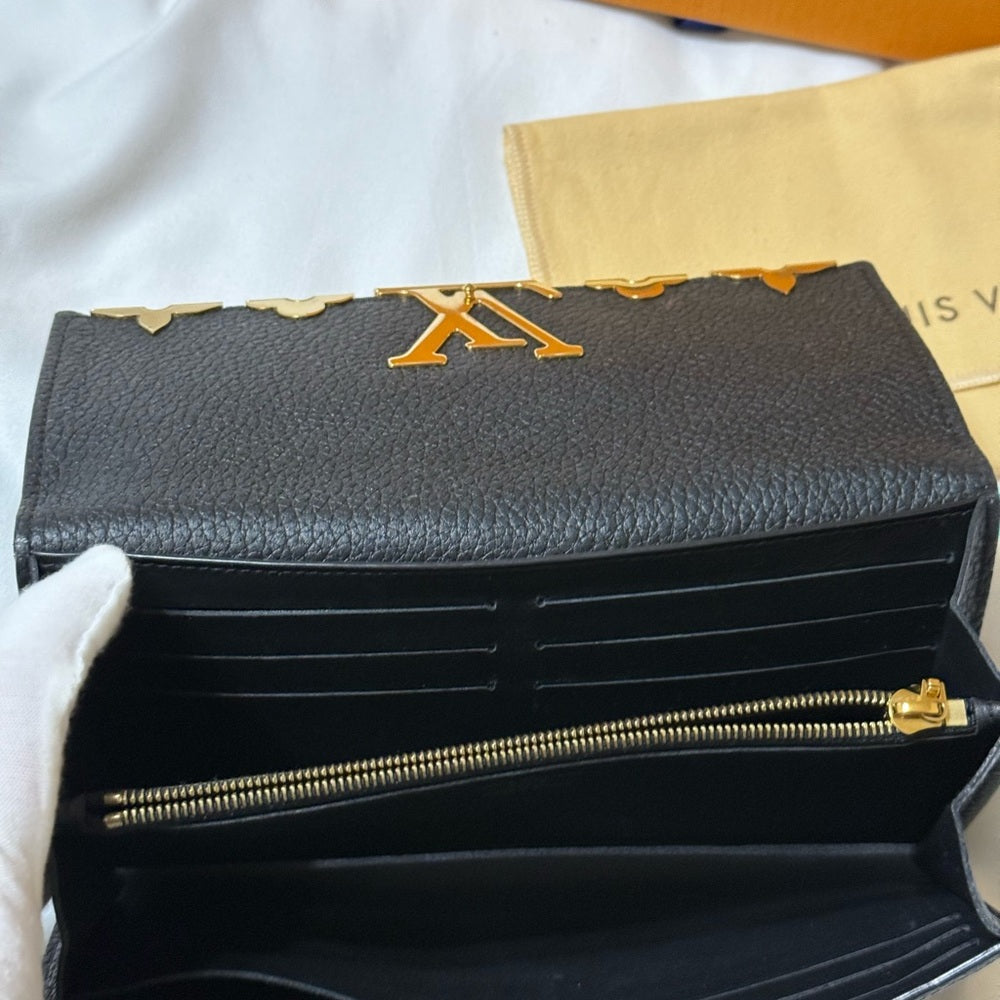 Louis Vuitton Black Leather Capucine Flowers Wallet