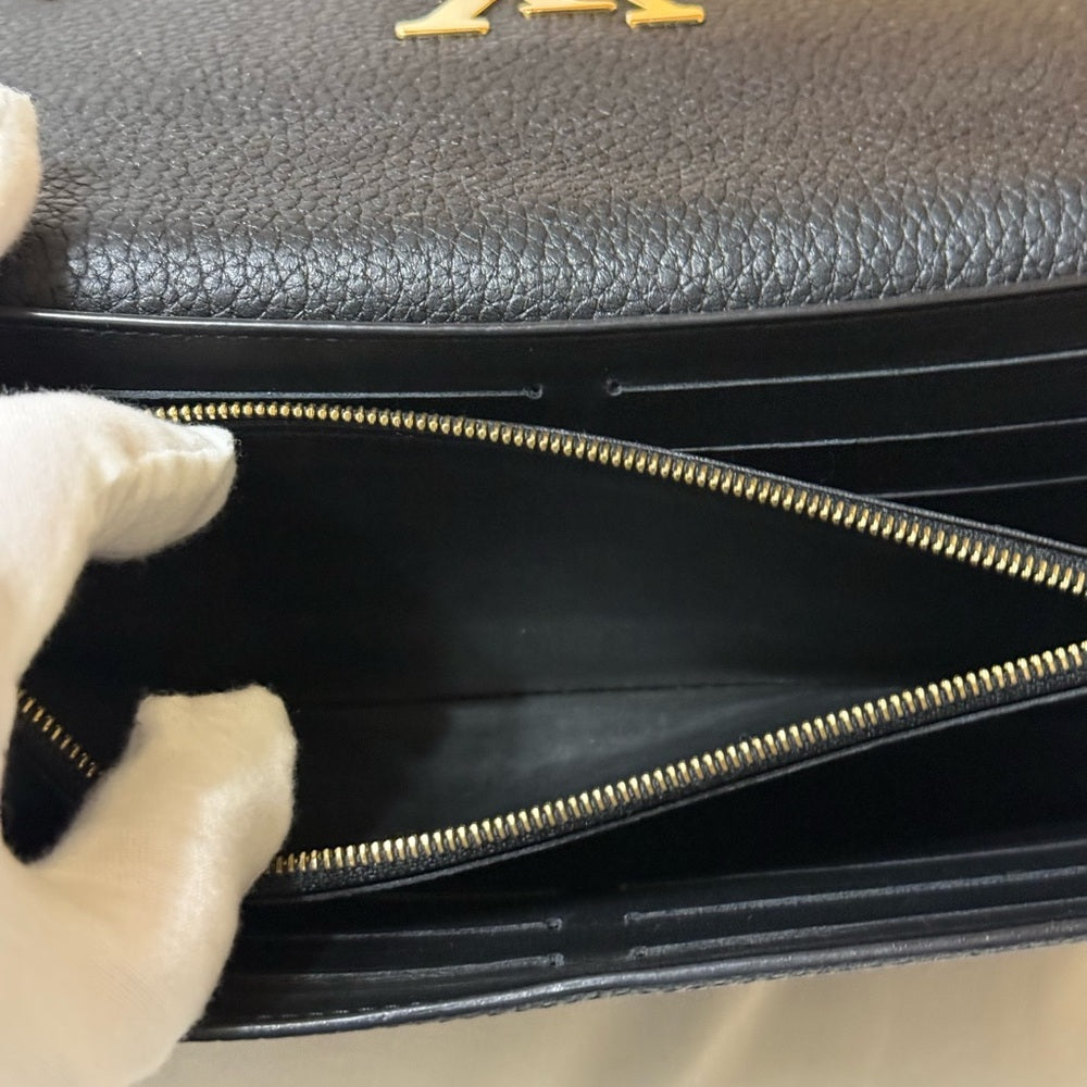 Louis Vuitton Black Leather Capucine Flowers Wallet