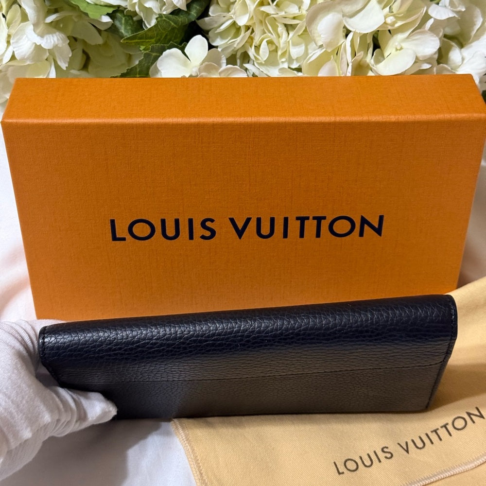Louis Vuitton Black Leather Capucine Flowers Wallet