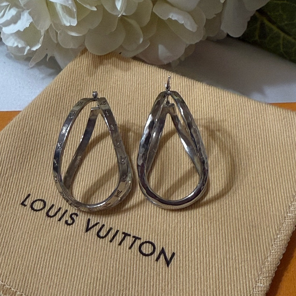 Louis Vuitton Boucle de Reuil 1 Maier Infinivie Earrings