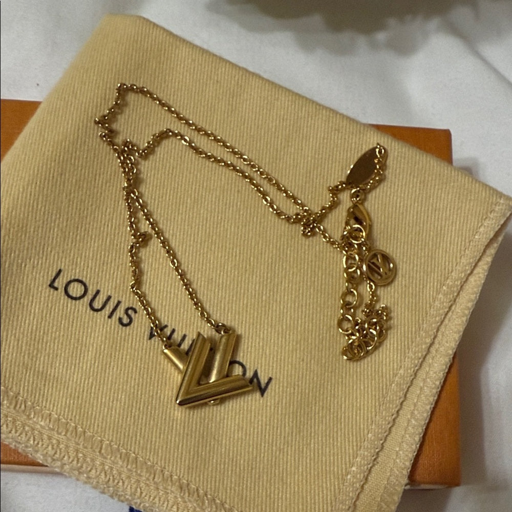 Louis Vuitton Gold Twist Lock Necklace