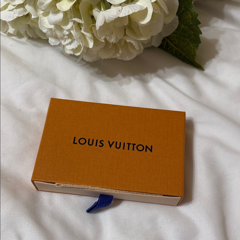 Louis Vuitton Gold Twist Lock Necklace
