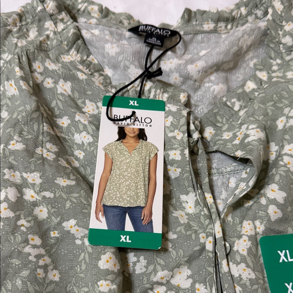 New Buffalo David Bitton Sage Floral Blouse XL
