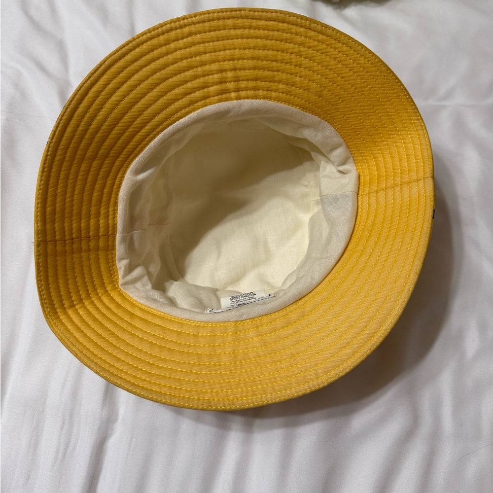 NWOT Hermes Yellow and White Floral Bucket Hat Size 56