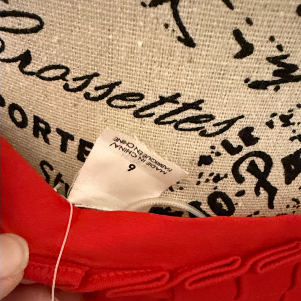 New Club Monaco Vibrant Cactus Red Pleated Midi Skirt