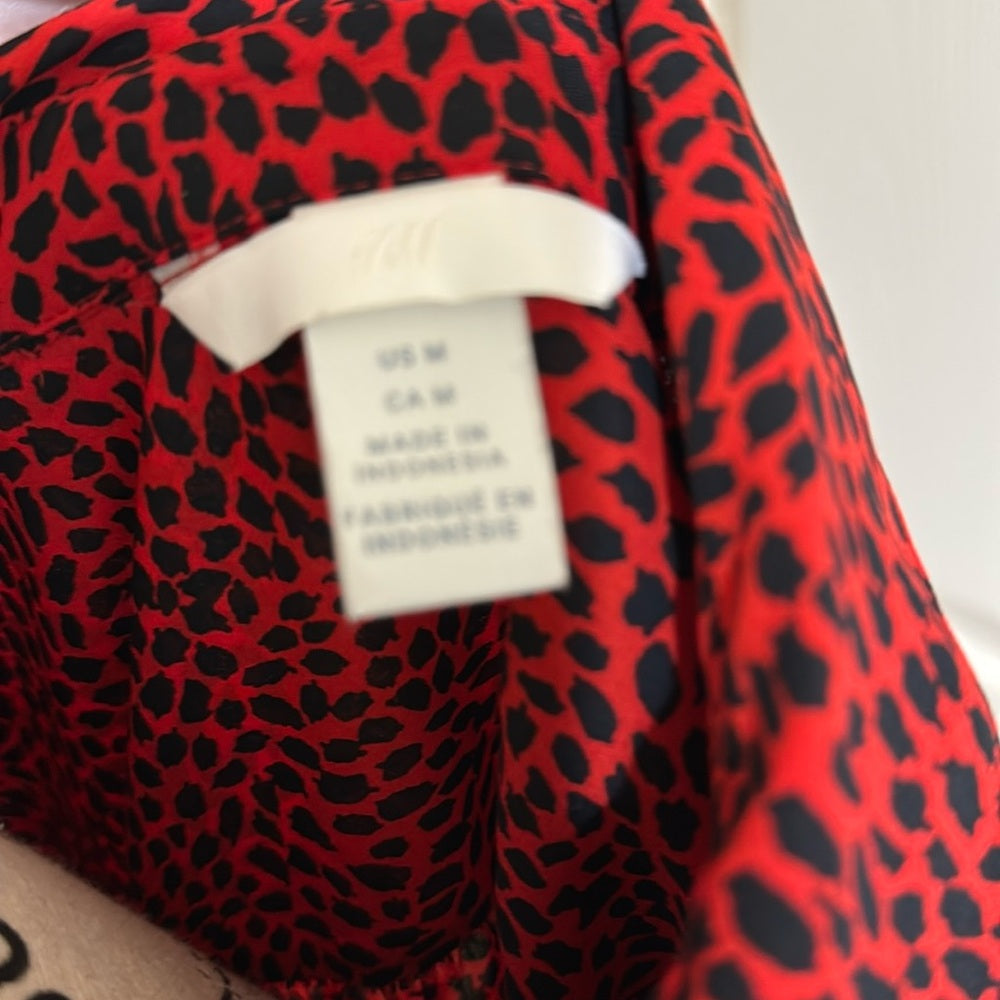 H&M Red & Black Pattern Blouse