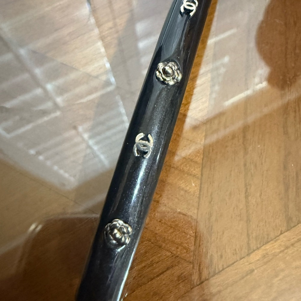 CHANEL Iridescent Black Hair Barrette with Silver Details