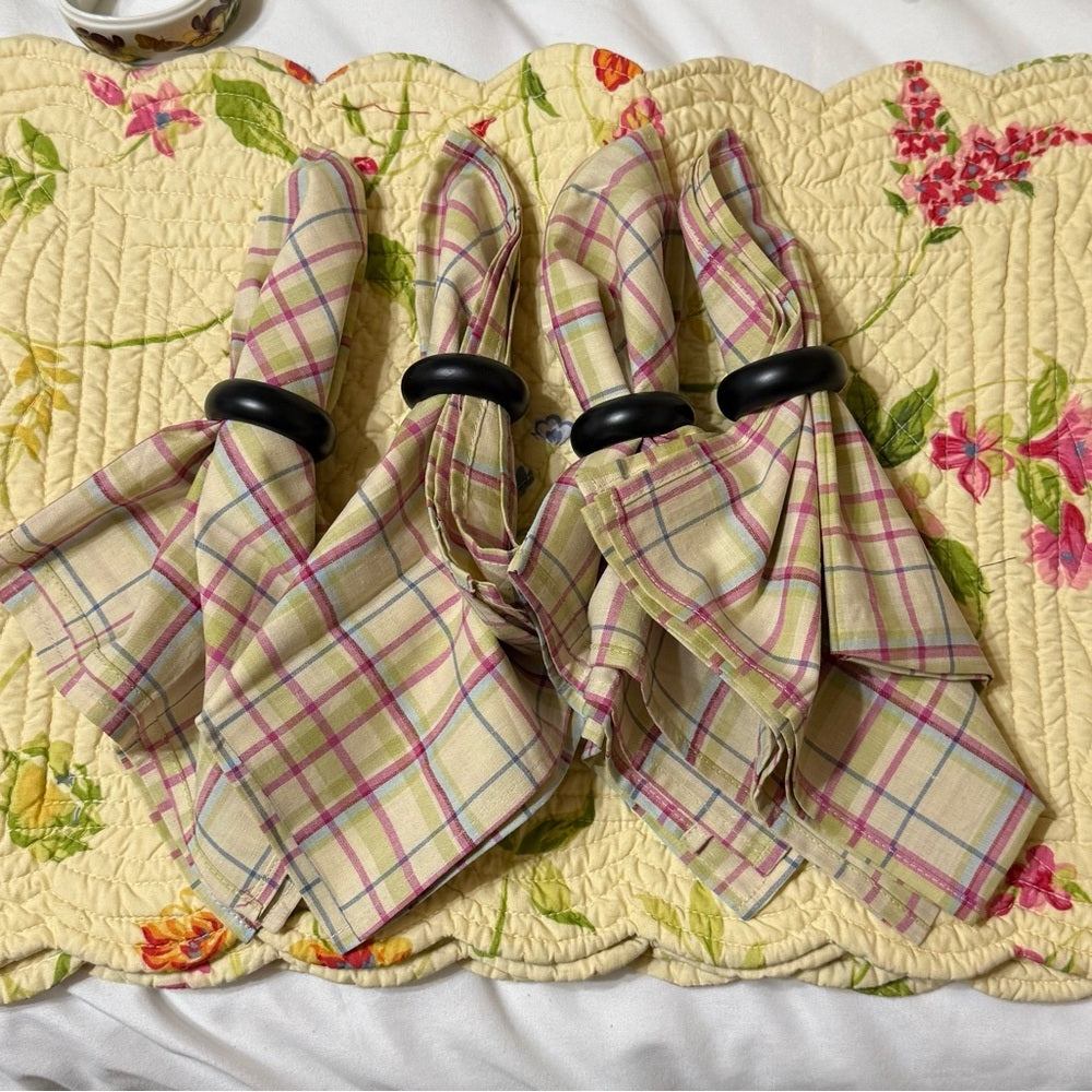 Plaid Napkin Set with Floral Placemat and Napkin Rings Set of 4