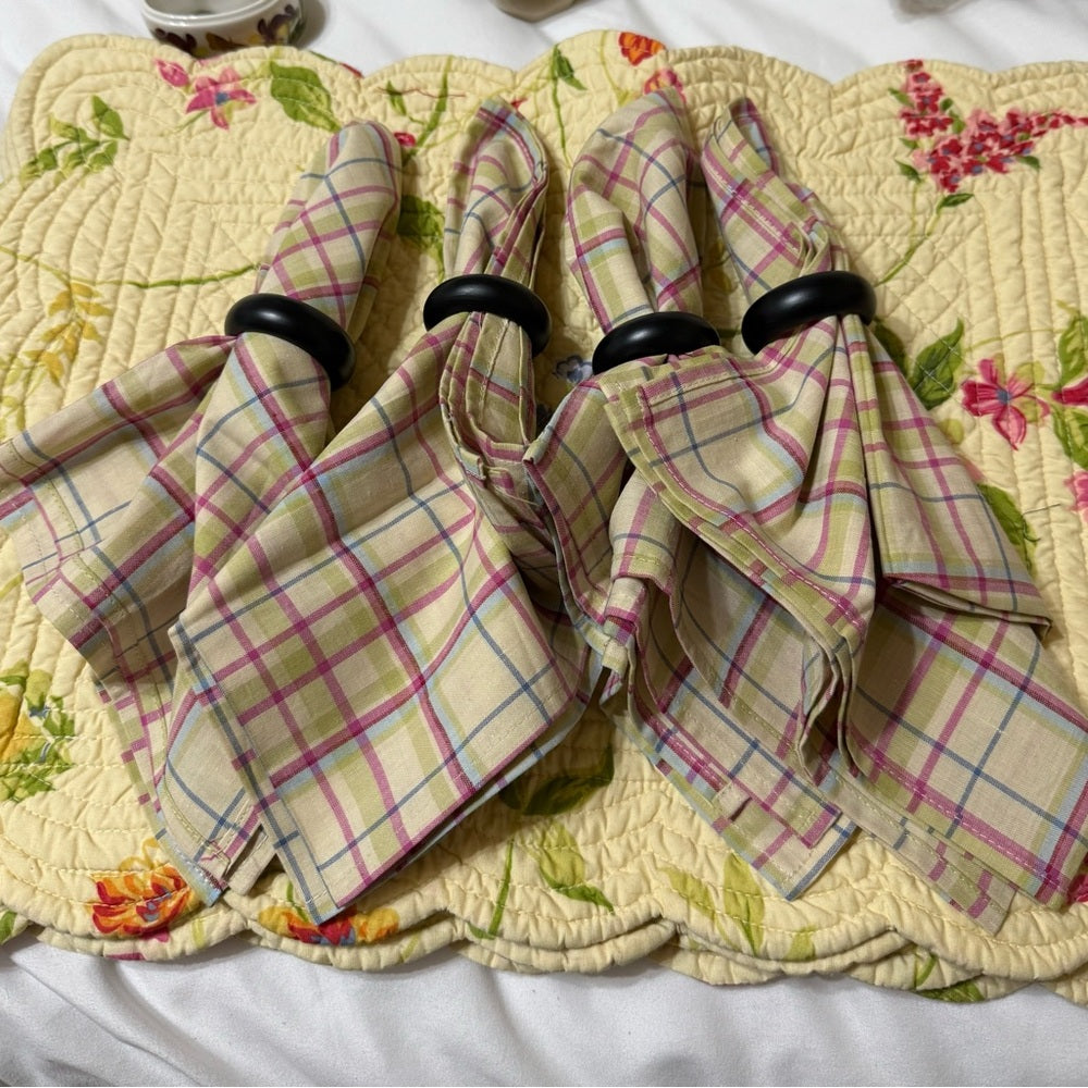 Plaid Napkin Set with Floral Placemat and Napkin Rings Set of 4