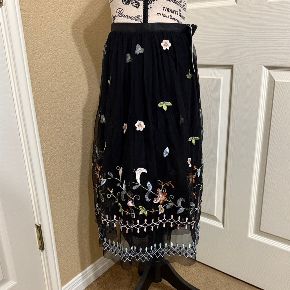 New French Connection Bijou Stitch Flared Floral Embroidered Midi Skirt