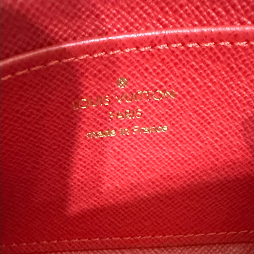 Rare Unused Louis Vuitton Trunks & Bags Damier Wristlet