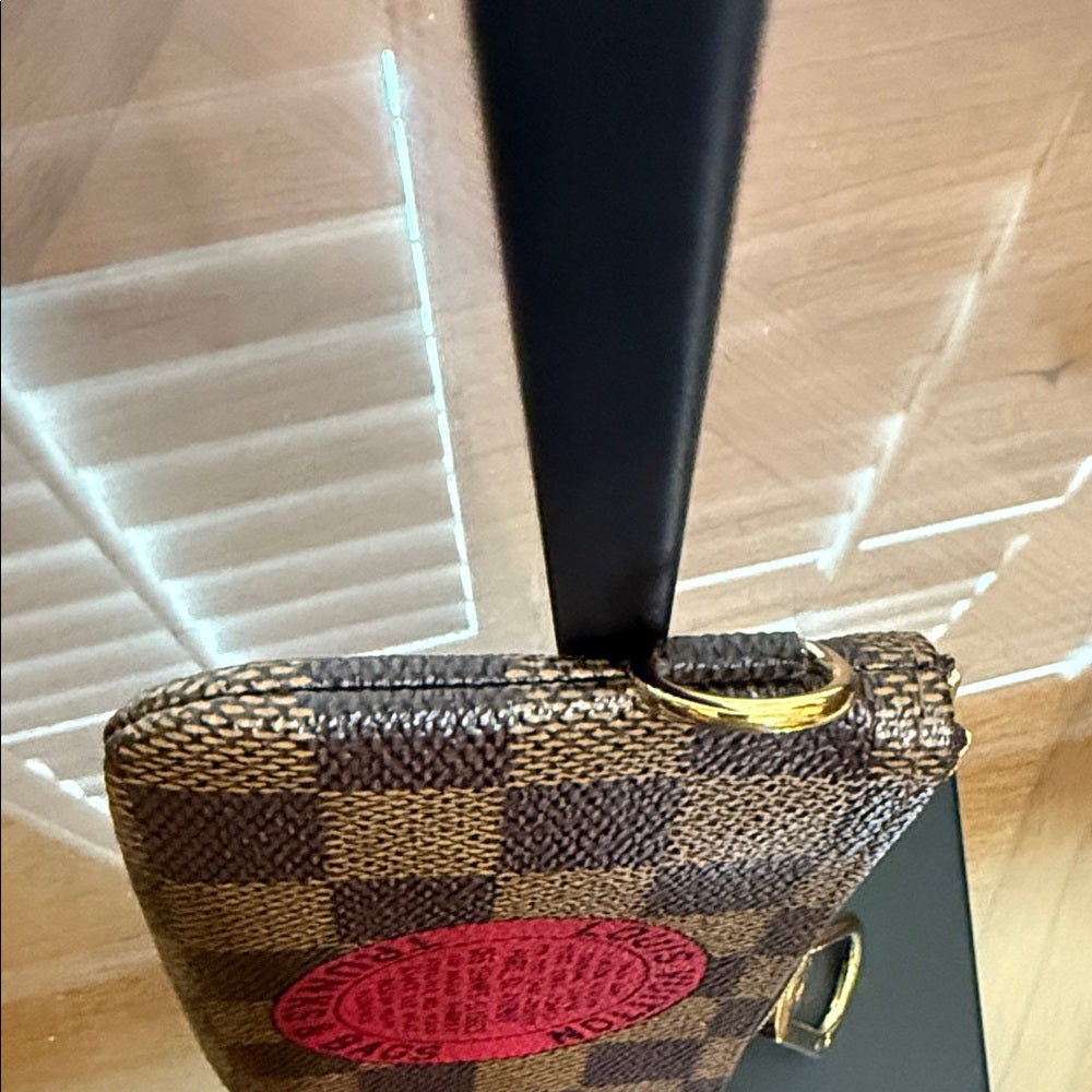 Rare Unused Louis Vuitton Trunks & Bags Damier Wristlet