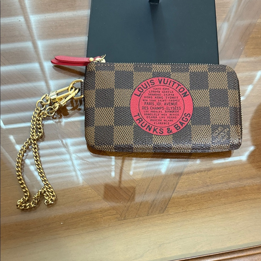 Rare Unused Louis Vuitton Trunks & Bags Damier Wristlet