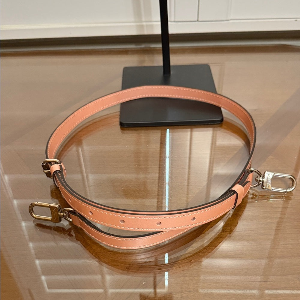 Louis Vuitton Pink Leather Bag Strap