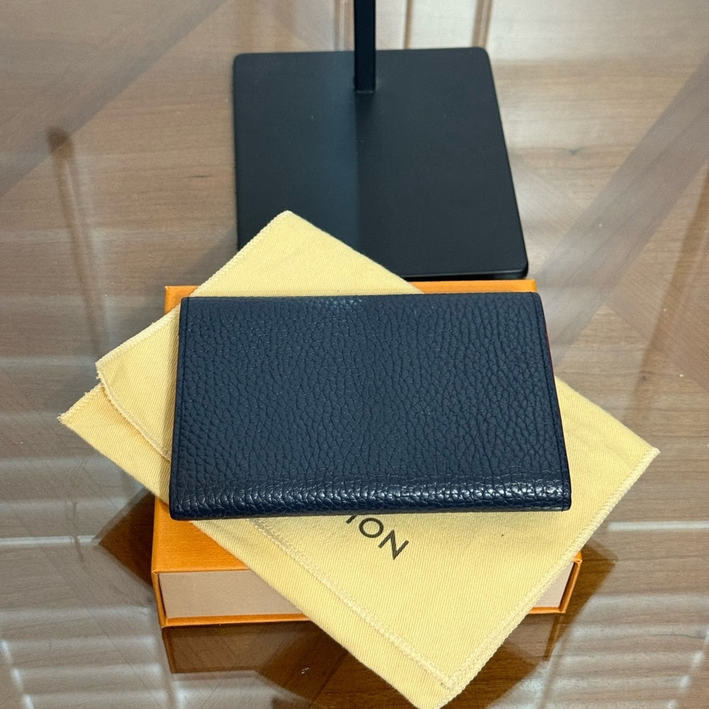 Louis Vuitton Portefeuille Capucines Marine Rouge Wallet