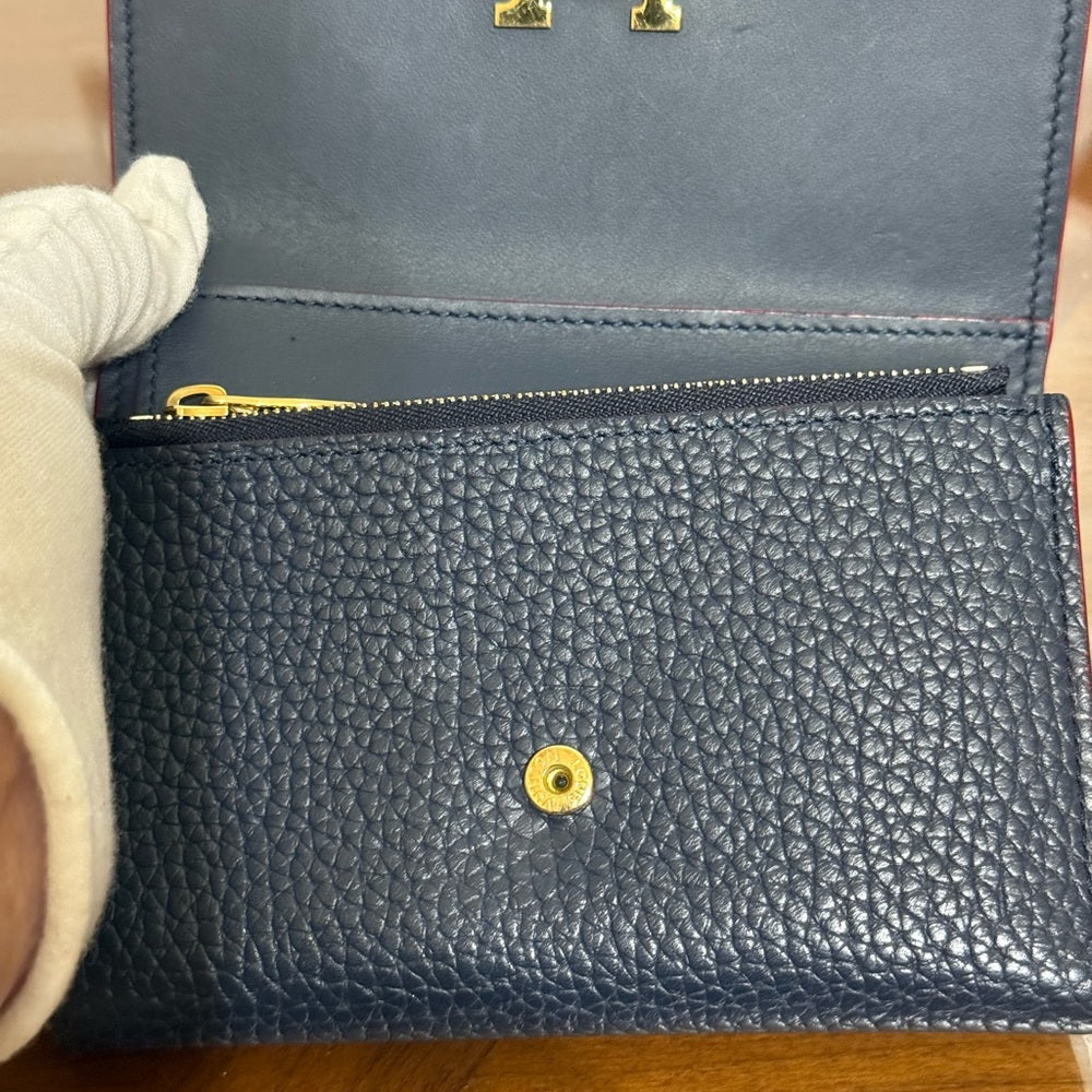 Louis Vuitton Portefeuille Capucines Marine Rouge Wallet