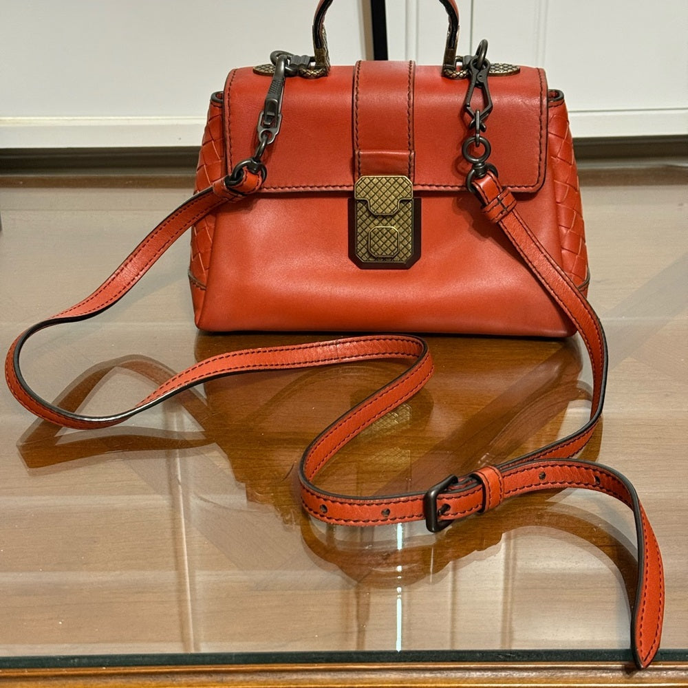 Bottega Veneta Intrecciato Piazza Crossbody Bag