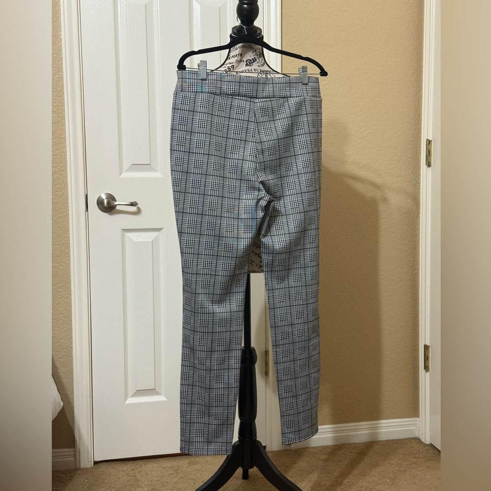 Women’s Plaid Pants - Black and Gray
