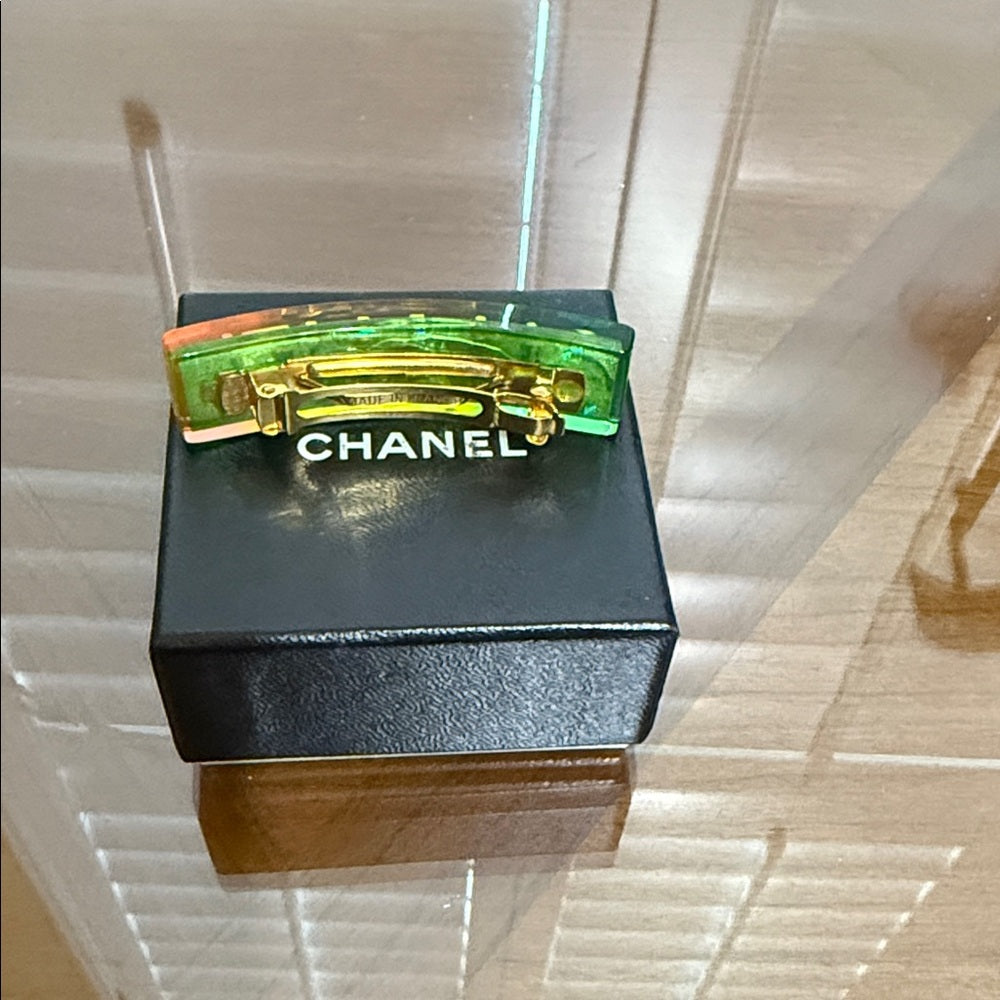 CHANEL Vibrant Rainbow Hair Clip
