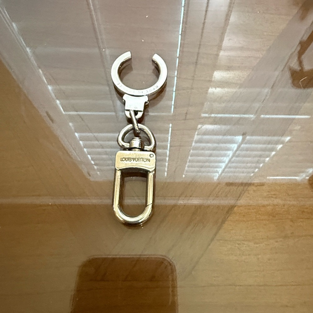 Louis Vuitton  Silver Anneau Cles Key Bag Charm