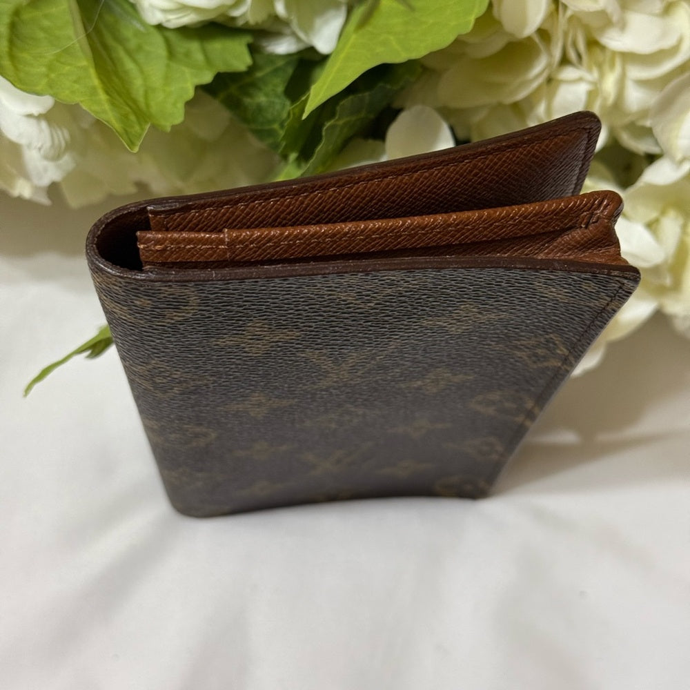 Louis Vuitton Bifold Monogram Long Wallet