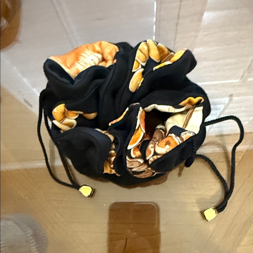 HERMES Black Bourse Abijou Suede and Silk Jewelry Bag