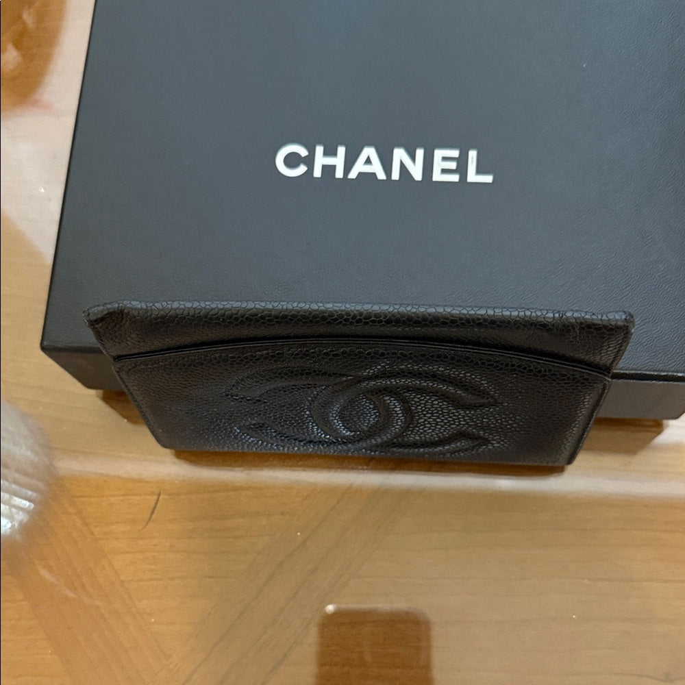 CHANEL Black Grained Calfskin Bifold Wallet on Chain