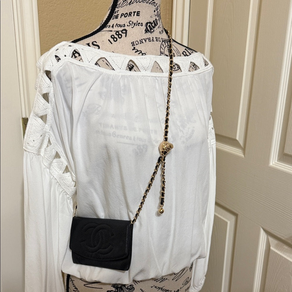 CHANEL Black Grained Calfskin Bifold Wallet on Chain