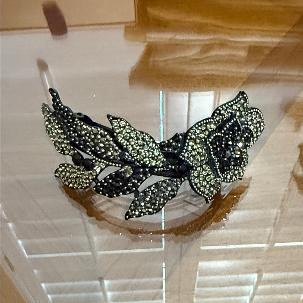 Swarovski Crystal Black and Silver Floral Hair Accessory
