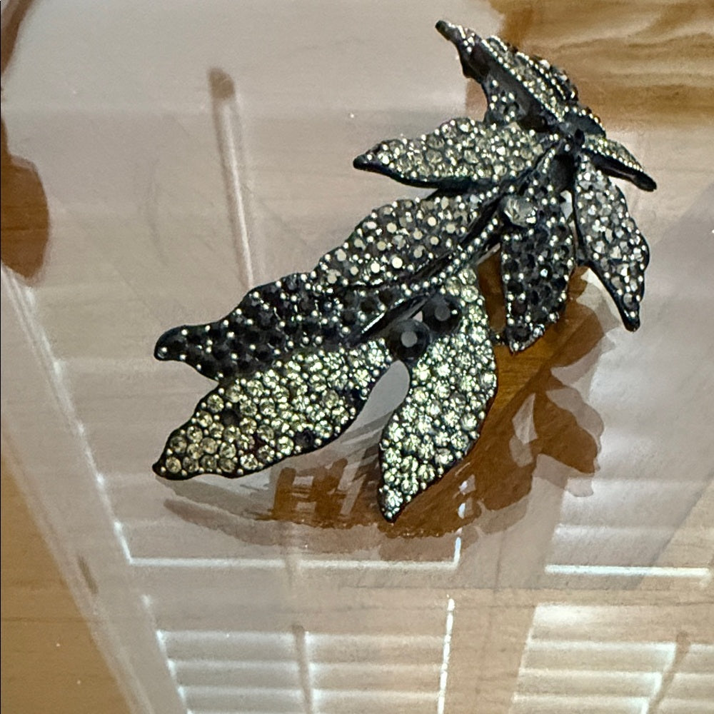 Swarovski Crystal Black and Silver Floral Hair Accessory