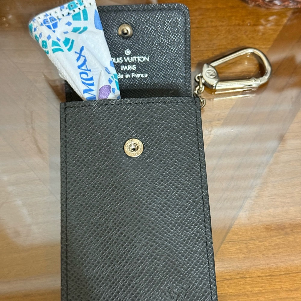 Louis Vuitton Black Leather Porte Cles Accessory Case