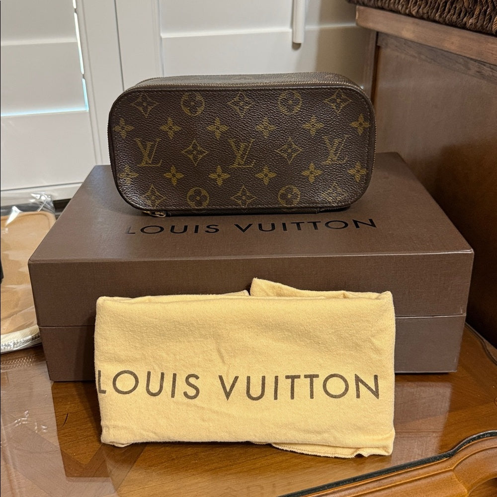 Louis Vuitton GM Monogram Makeup & Brush Trousseau