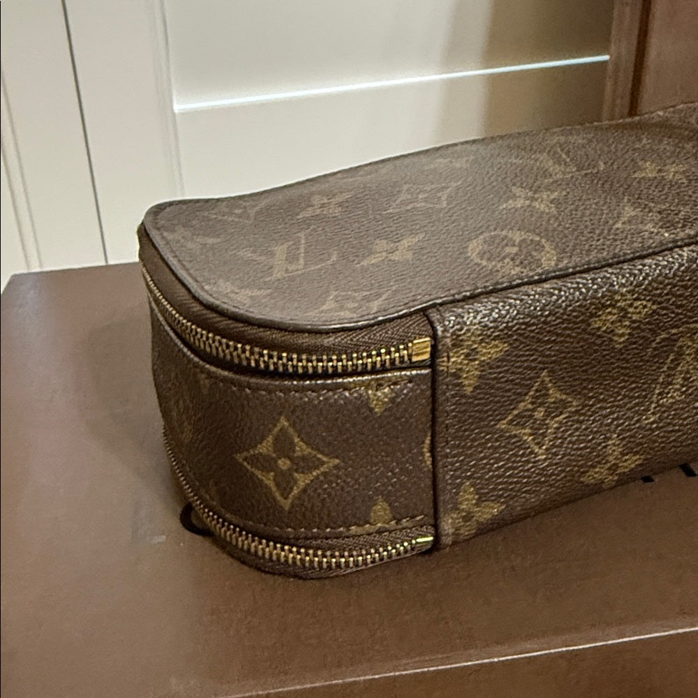 Louis Vuitton GM Monogram Makeup & Brush Trousseau