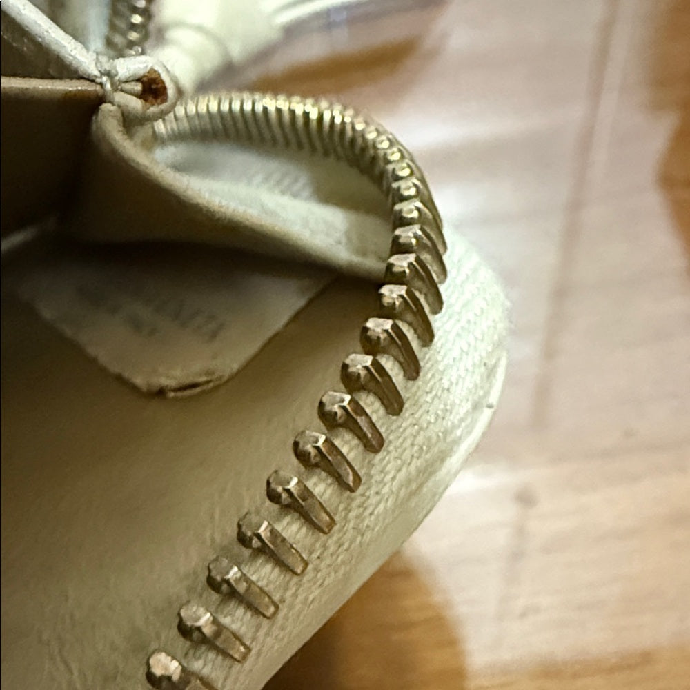 Bottega Veneta Intrecciato Cream Card Wallet