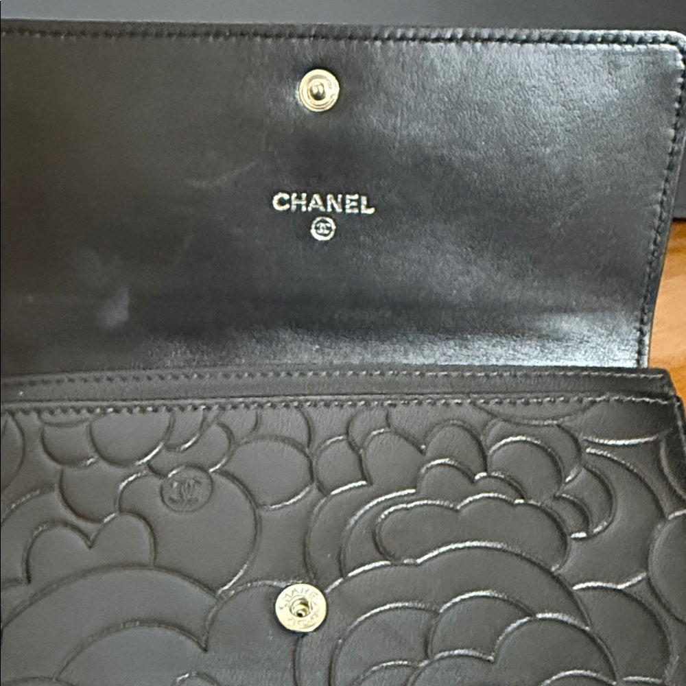 CHANEL Black Lambskin Camellia Embossed Long Bifold Wallet